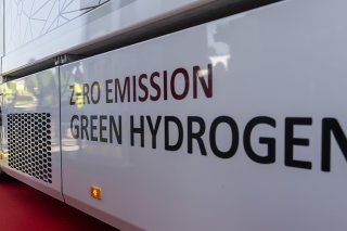 La stratégie de la Confédération en matière d'hydrogène devrait évaluer les besoins futurs ainsi que les objectifs en plusieurs étapes pour une éventuelle production et un stockage en Suisse, lit-on dans une lettre de la Conférence des directeurs ...
